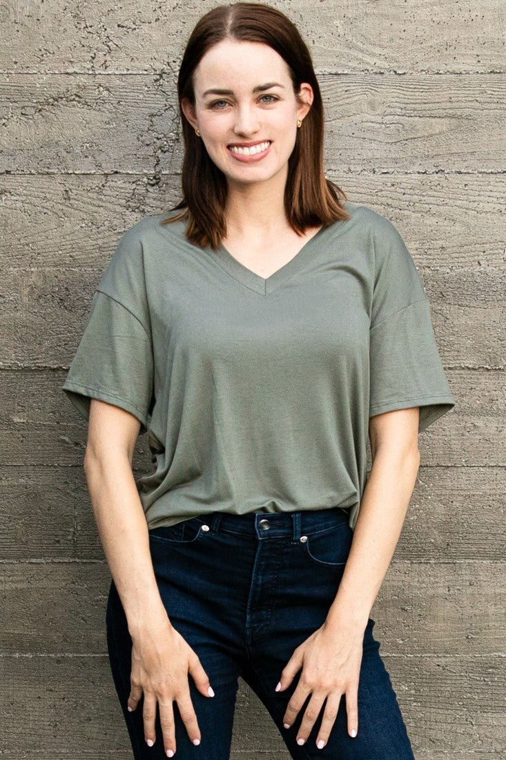 Essential V-Neck Tee