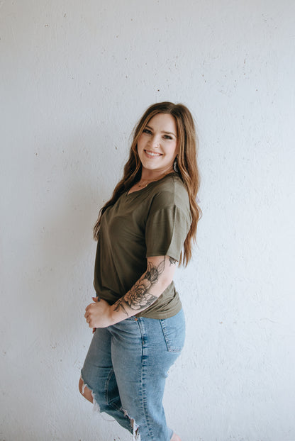 Essential V-Neck Tee